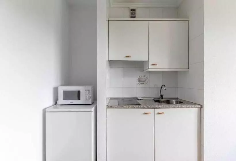 Apartamentos La Arena