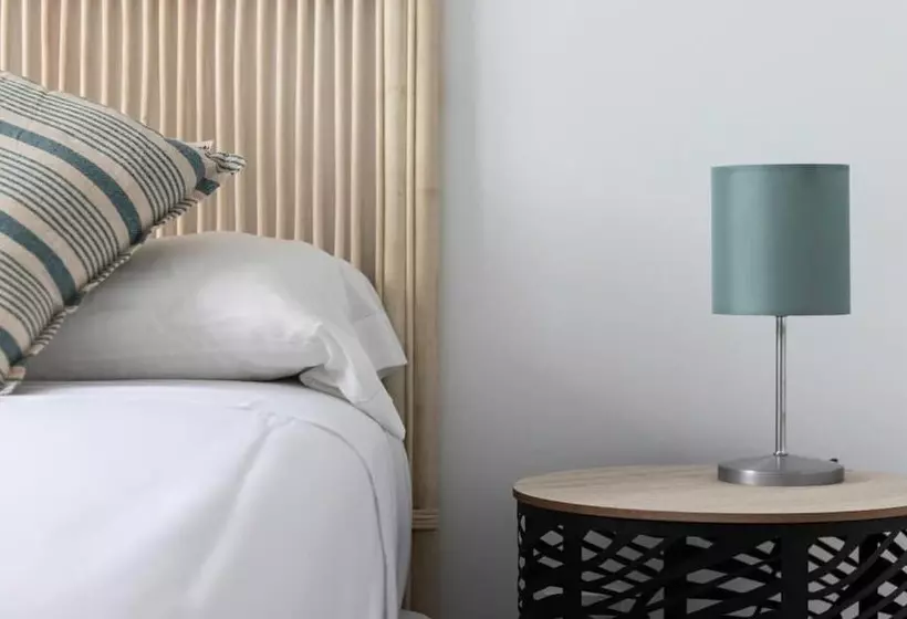 Apartamentos La Arena