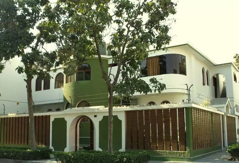 צימר Lynik La Casa De Blanca