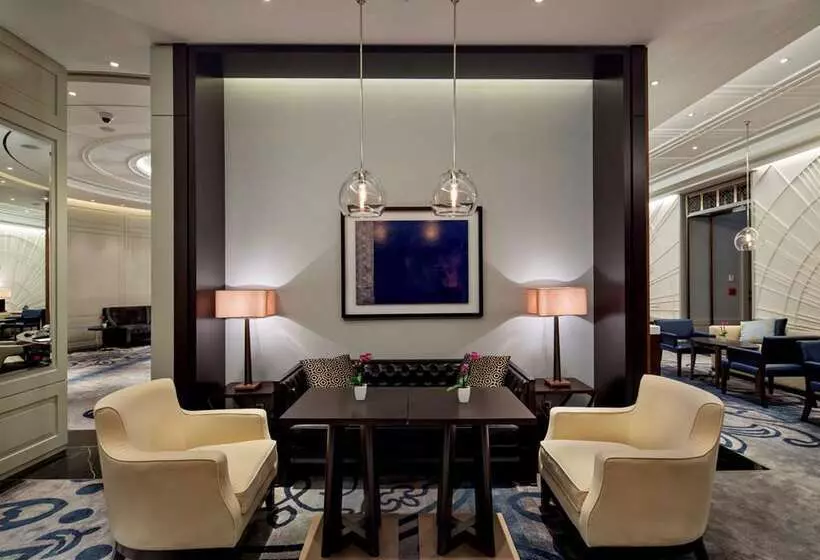 Hilton Istanbul Bomonti Hotel & Conference Center