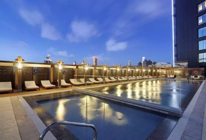 Hilton Istanbul Bomonti Hotel & Conference Center