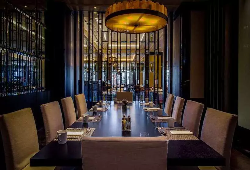 Hilton Istanbul Bomonti Hotel & Conference Center