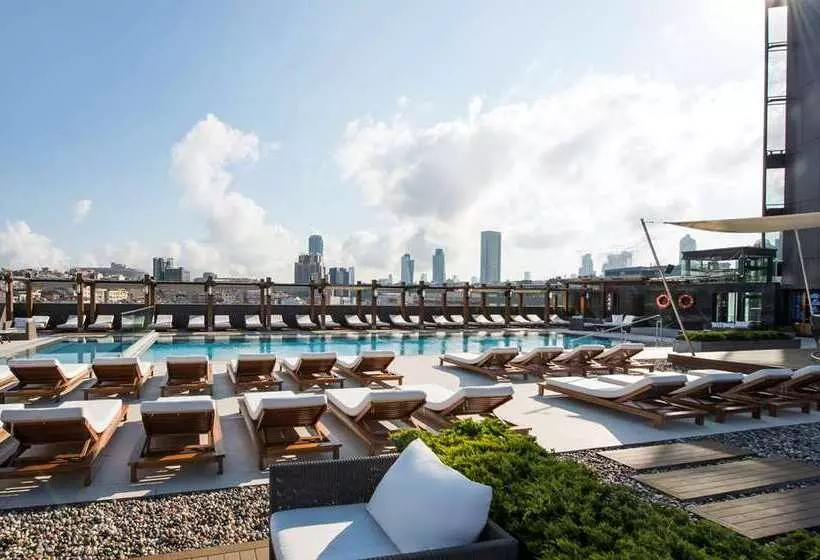 Hilton Istanbul Bomonti Hotel & Conference Center