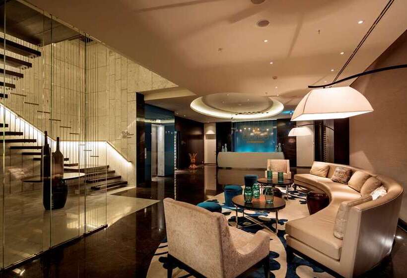 Hilton Istanbul Bomonti Hotel & Conference Center