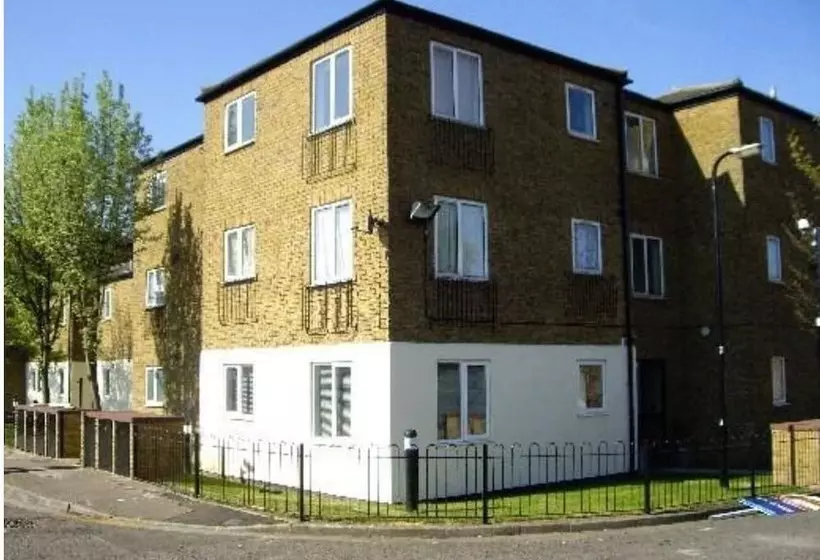 Inn Apple House Guesthouse Heathrow Airport