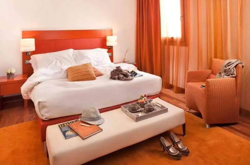 בית מלון כפרי Al Tezzon