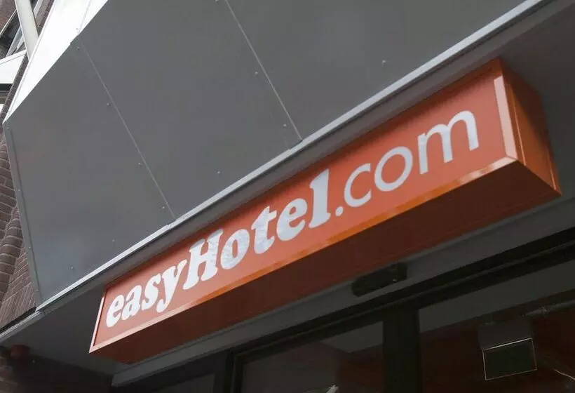 Easyhotel The Hague City Centre