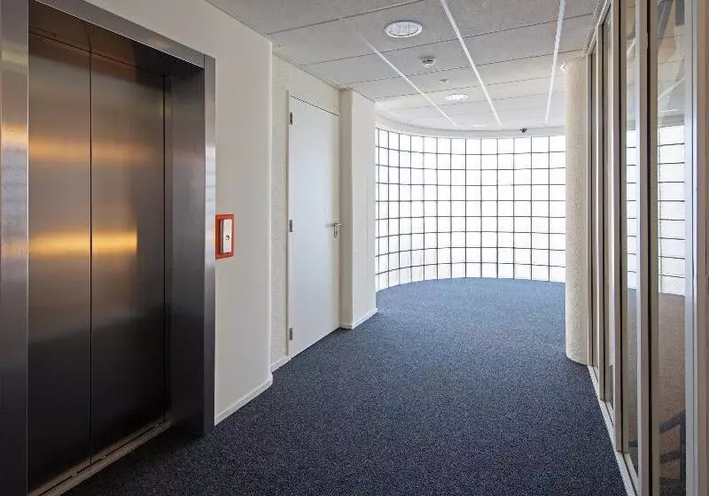 Easyhotel The Hague City Centre