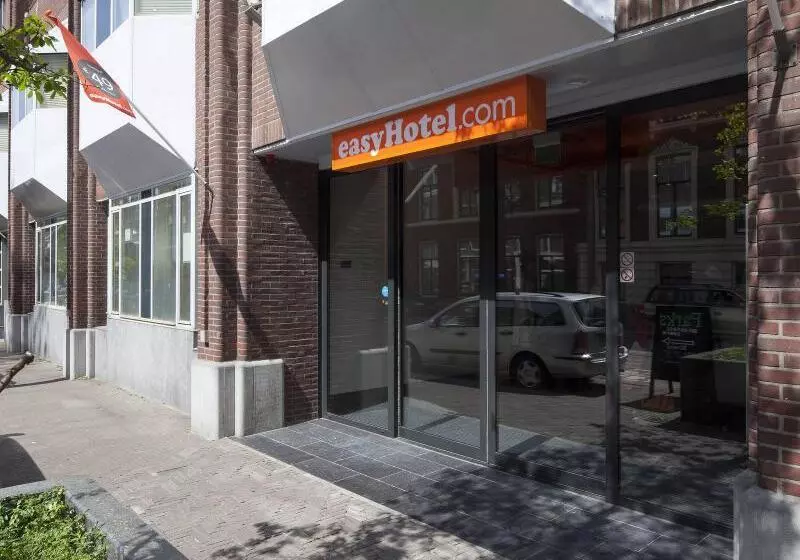 Easyhotel The Hague City Centre