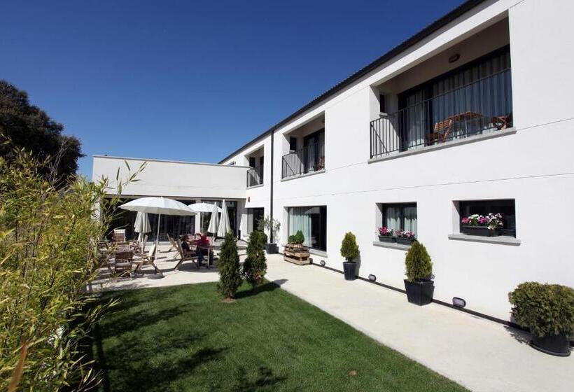 Rusticae El Hotelito