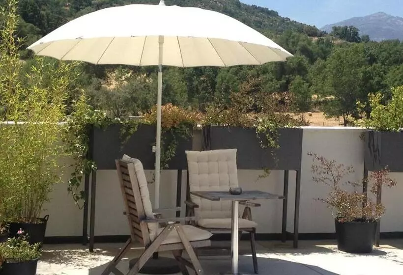 Rusticae El Hotelito