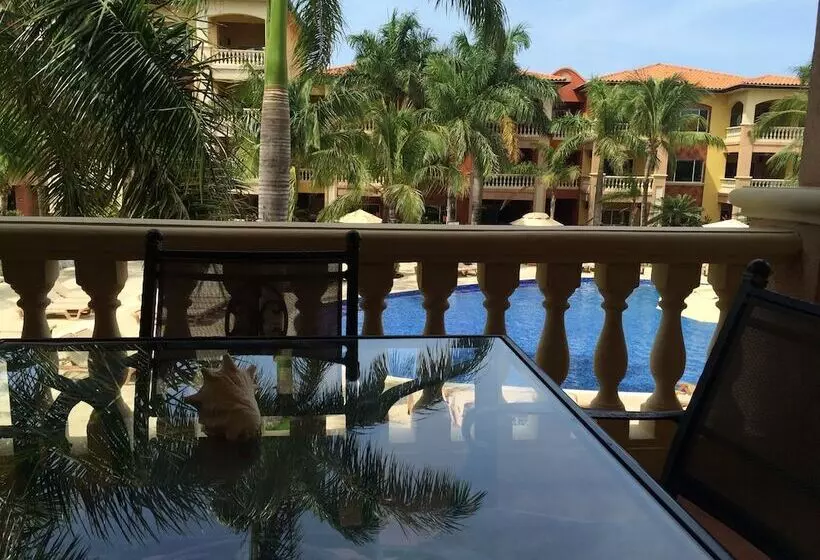 هتل Infinity Bay, Spa & Beach Resort