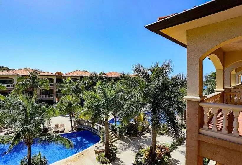 هتل Infinity Bay, Spa & Beach Resort