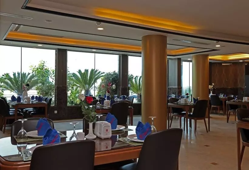 בית מלון כפרי Jazan Inn