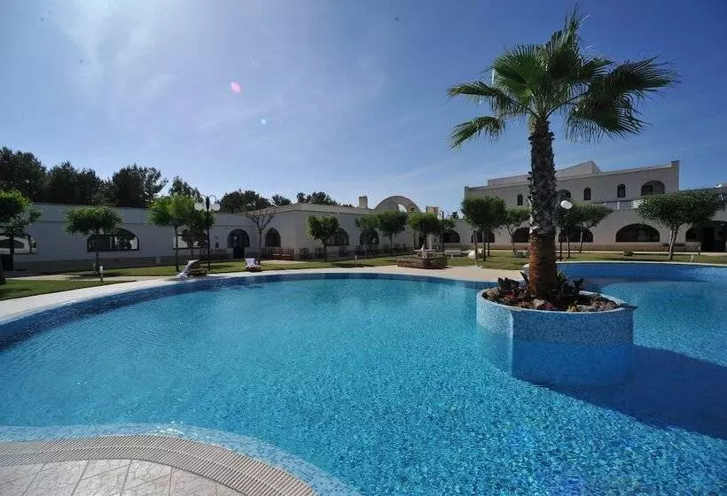 Отель Laurito Resort & Spa