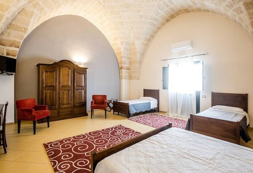 Отель Laurito Resort & Spa