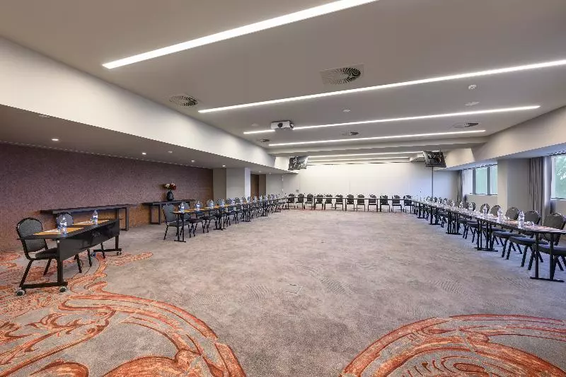 בית מלון כפרי Meliá Lisboa Aeroporto