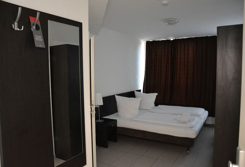 Mosel Hotel Frankfurt