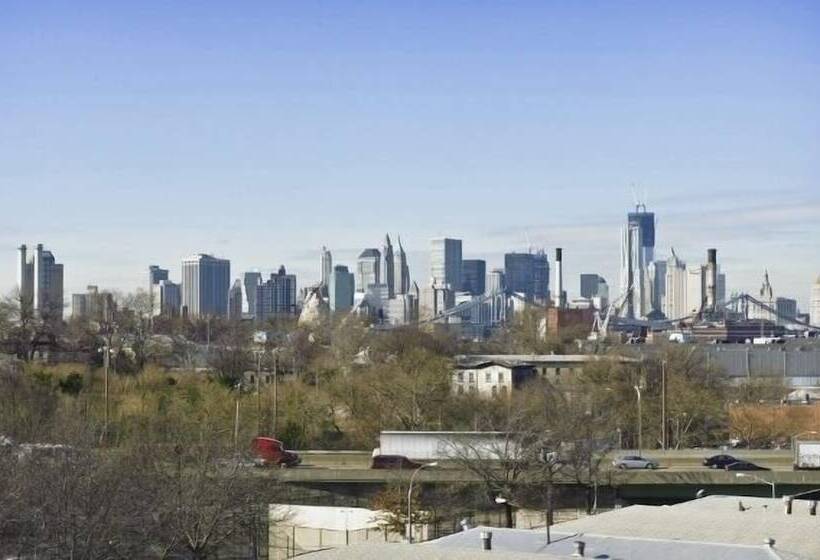 ホテル Pointe Plaza