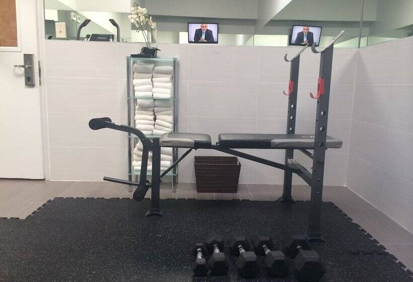 ホテル Pointe Plaza