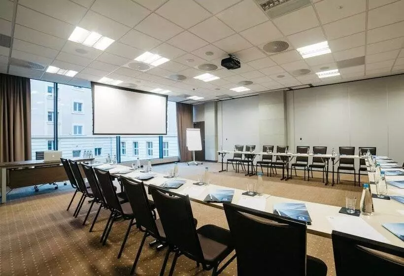 Q Hotel Plus Wrocław