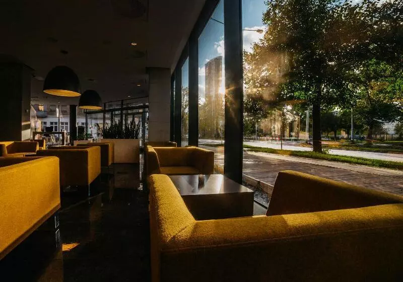 Q Hotel Plus Wrocław