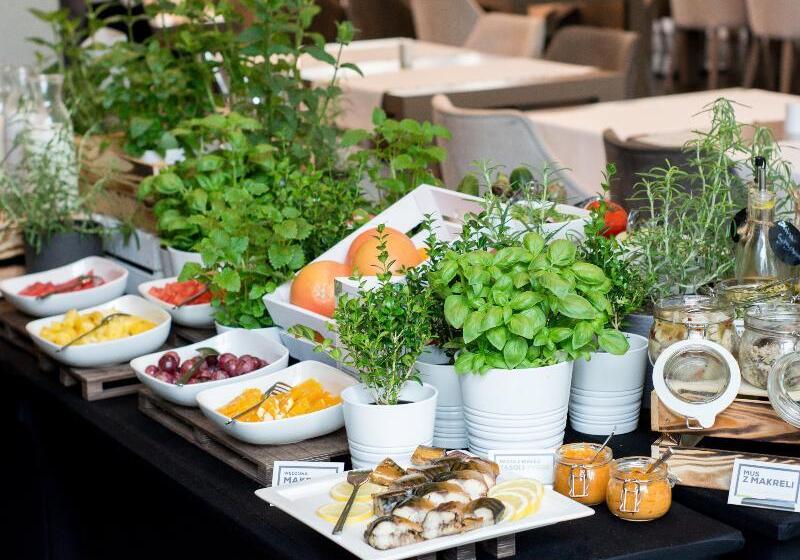 Q Hotel Plus Wrocław