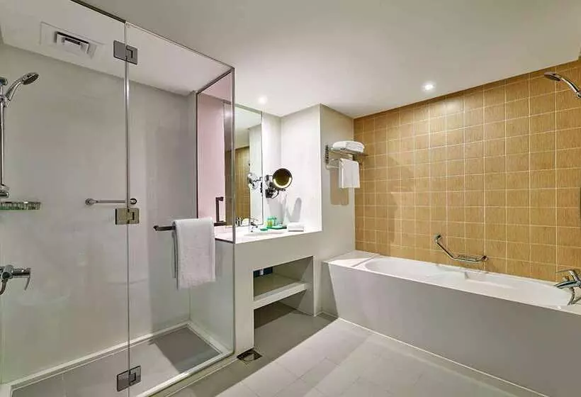 Ramada Hotel, Suites And Apartments By Wyndham Dubai Jbr