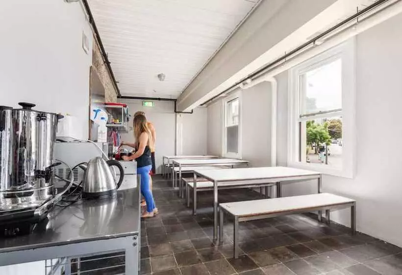 هتل Summer House Melbourne