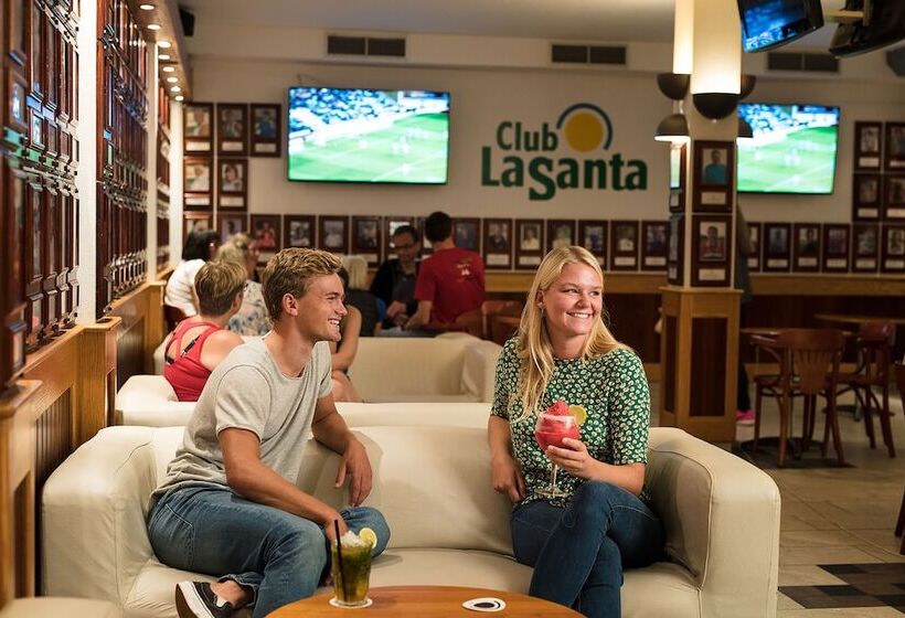 リゾートホテル Club La Santa   All Sports Inclusive