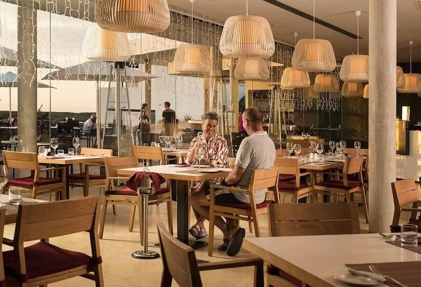 Курорт Club La Santa   All Sports Inclusive