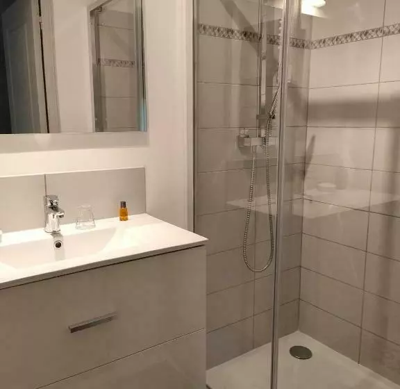 Aamiaismajoitus (B&B) Domaine De Panissac