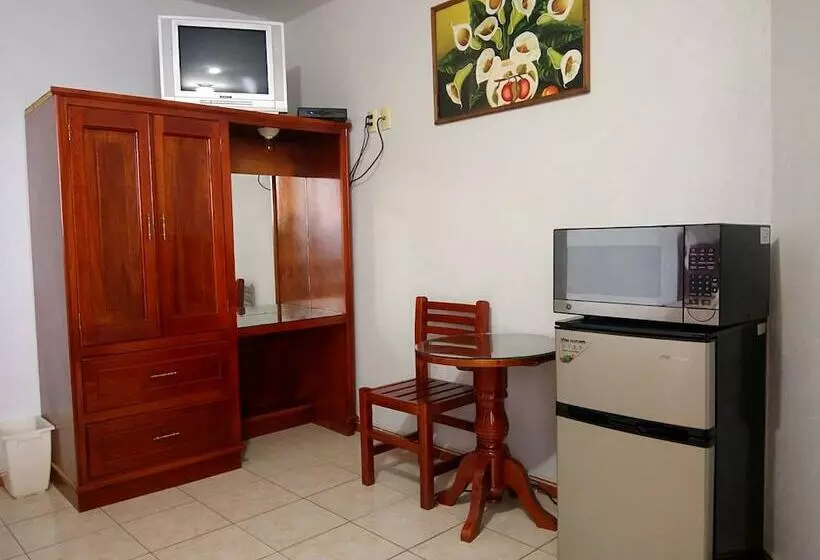 هتل Amueblados Caribe