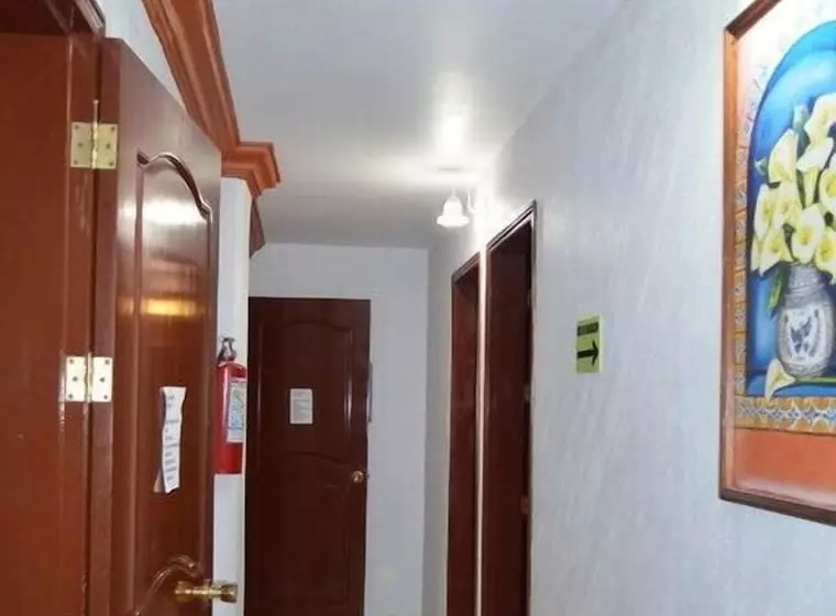 هتل Amueblados Caribe