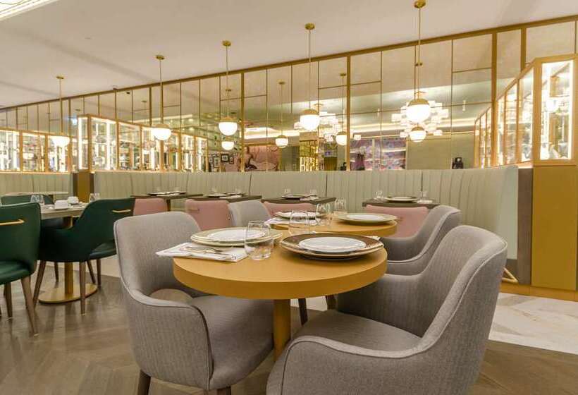 هتل The Emerald House Lisbon, Curio Collection By Hilton