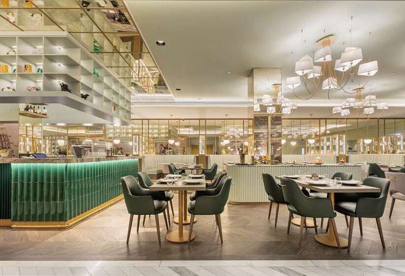 هتل The Emerald House Lisbon, Curio Collection By Hilton