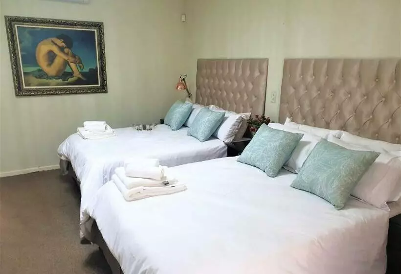 Majatalo Rudys Guesthouse