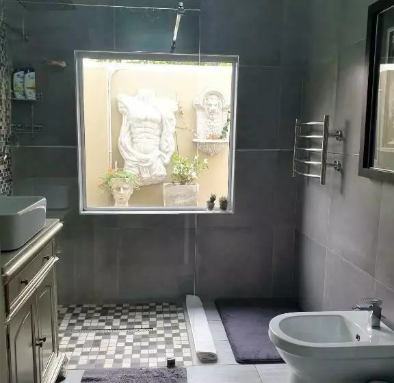 Majatalo Rudys Guesthouse