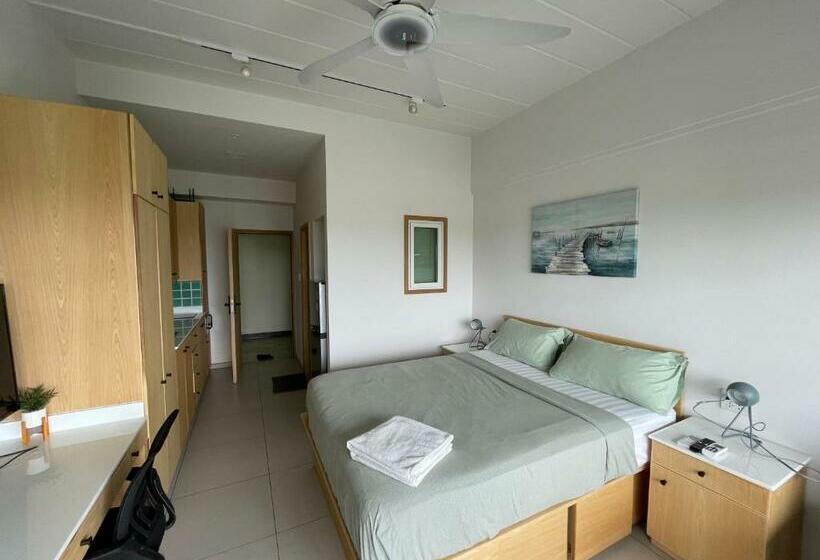 Rayong Condochain By Rick