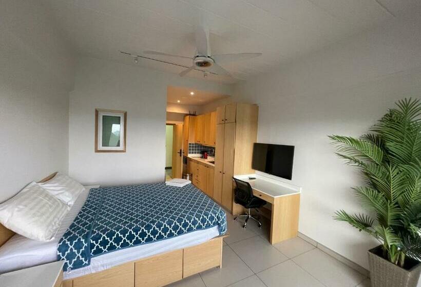 Rayong Condochain By Rick