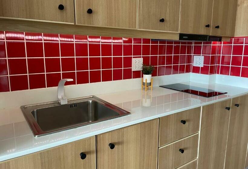 Rayong Condochain By Rick