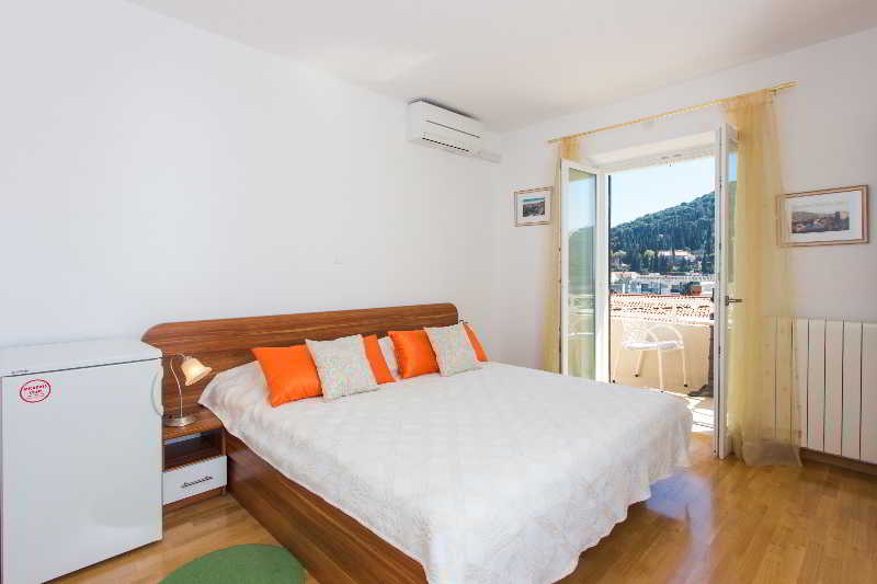 Отель Apartments Kerry