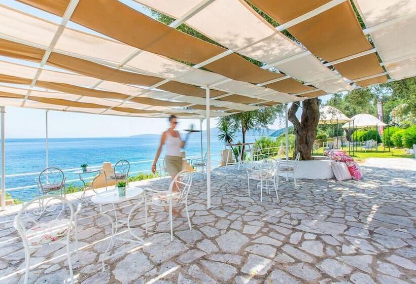 ホテル Aurora Beach