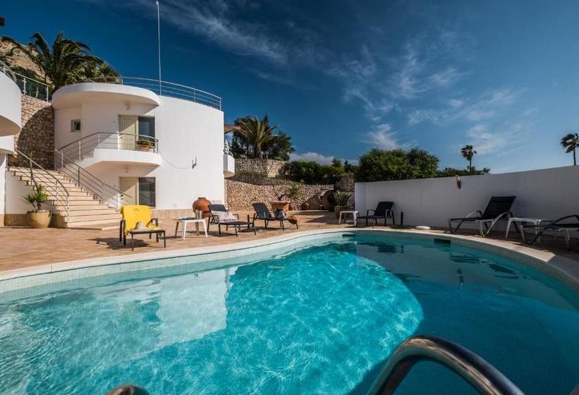 فندق Beach Park Apartments