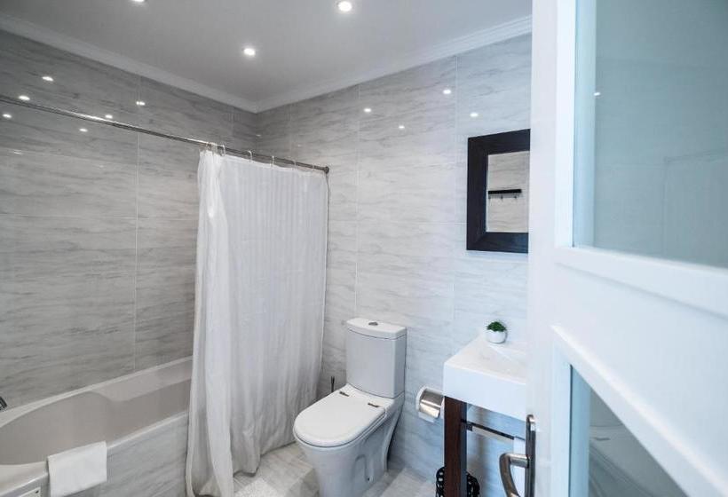 فندق Beach Park Apartments