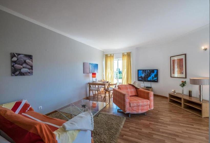 فندق Beach Park Apartments