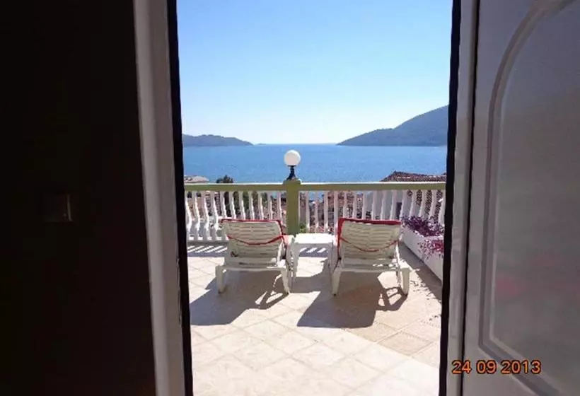 هتل Boka Bay Apartments