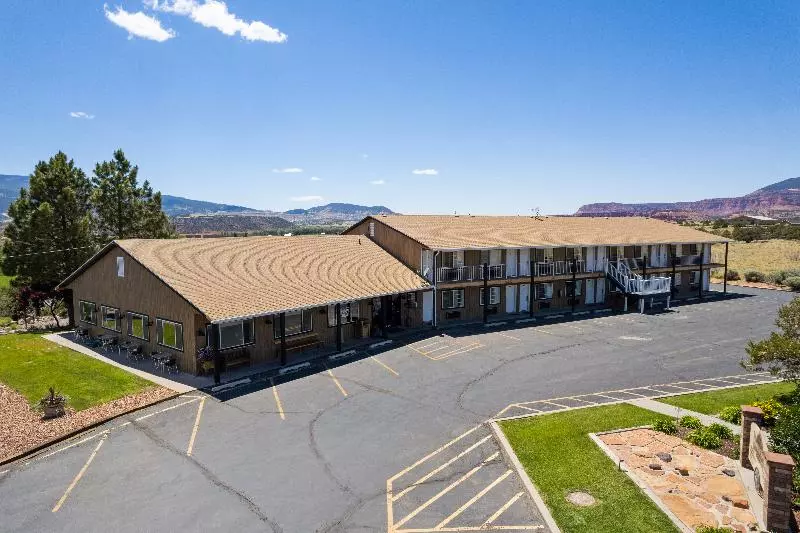 ホテル Broken Spur Inn & Steakhouse