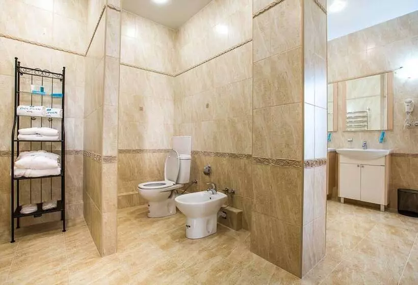 Отель Dolphin Resort & Conference Center