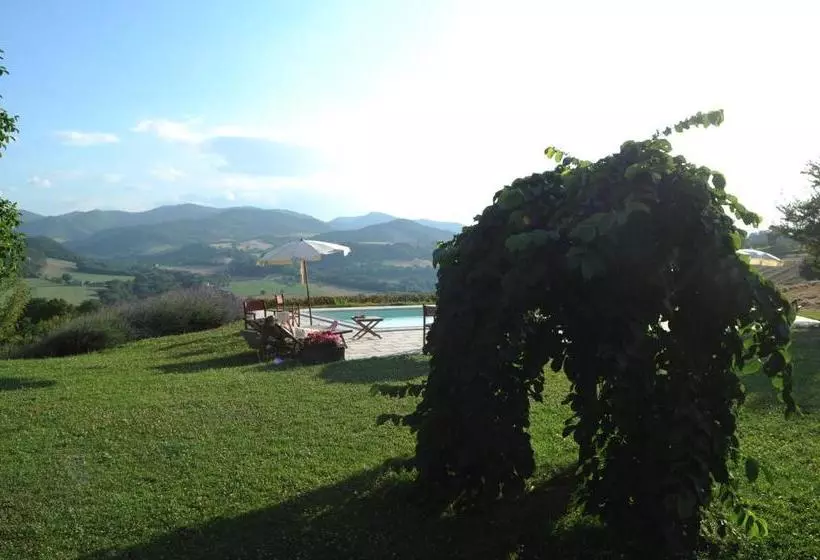 هتل Agriturismo La Rosa Tea